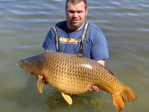 Boux Carp Fishing France Common